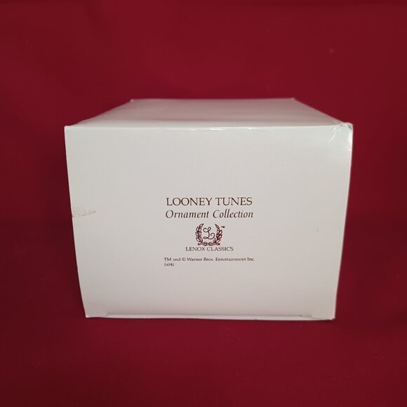 LENOX A Tweety Delivery Looney Tunes Warner Bros. Porcelain Christmas Ornament - Picture 14 of 15
